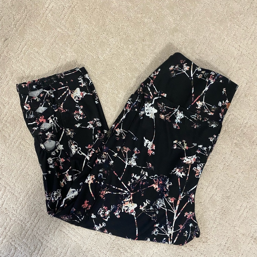 Pink/White/Black Livi Lane Bryant legging.